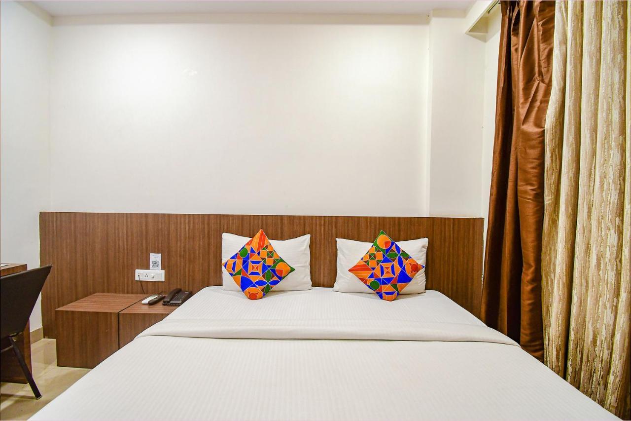 Fabhotel Kzar Select - 2Km From Park Street Калькутта Экстерьер фото